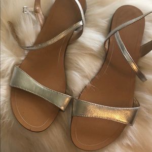 Banana Republic Sandals